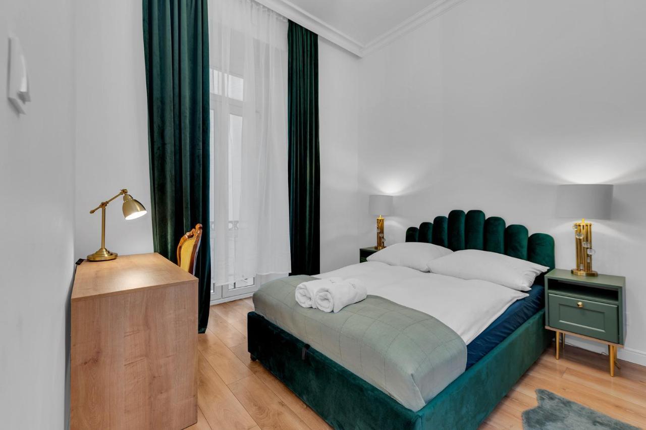 Polonia Apartment Centrum Z Miejscem Parkingowym Lodz  Exterior photo